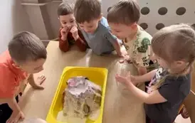 Tydzień eksperyment&oacute;w w Oddziale II Biedronki  25