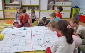 Oddział VII Zuchy - Realizacja projektu Zakodowana kraina przyg&oacute;d Zosi &bdquo; Dinozaury&rdquo;. 11