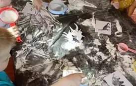 Dino.. dino.. dinozaury - tydzień z dinozaurami oddział III Motyle 9