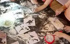 Dino.. dino.. dinozaury - tydzień z dinozaurami oddział III Motyle 38