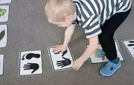 Dino.. dino.. dinozaury - tydzień z dinozaurami oddział III Motyle 132