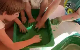 Dino.. dino.. dinozaury - tydzień z dinozaurami oddział III Motyle 136