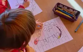 Dino.. dino.. dinozaury - tydzień z dinozaurami oddział III Motyle 173