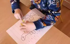 Dino.. dino.. dinozaury - tydzień z dinozaurami oddział III Motyle 182