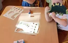 Dino.. dino.. dinozaury - tydzień z dinozaurami oddział III Motyle 192