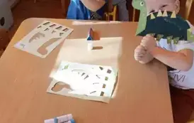 Dino.. dino.. dinozaury - tydzień z dinozaurami oddział III Motyle 193