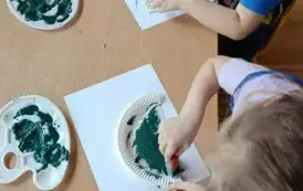 Dino.. dino.. dinozaury - tydzień z dinozaurami oddział III Motyle 222