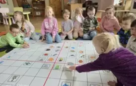 Tydzień z dinozaurami w grupie VI- Nutki 12