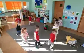 Wiosna na wsi - oddział III Motyle 162