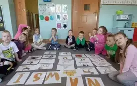 Wiosna na wsi - oddział III Motyle 181