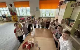Oddział II Biedronki- wykonanie pierwszego zadania z projektu Edukacyjnego 20 krok&oacute;w do lata 7