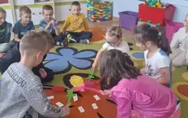 Realizacja projektu &bdquo; Literki w akcji&rdquo; w oddziale VII Zuchy  5
