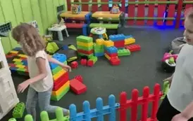 Wycieczka do centrum zabaw Happy Park w Str&oacute;żewku 15