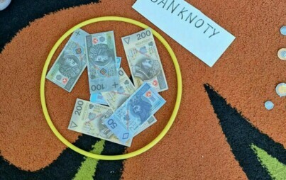 Zdjęcie do Oddział VI Nutki - Z ekonomia za pan brat