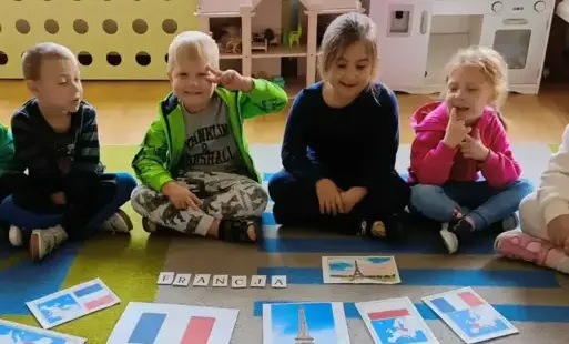 Zdjęcie do Europa i ja - oddział IV Promyki