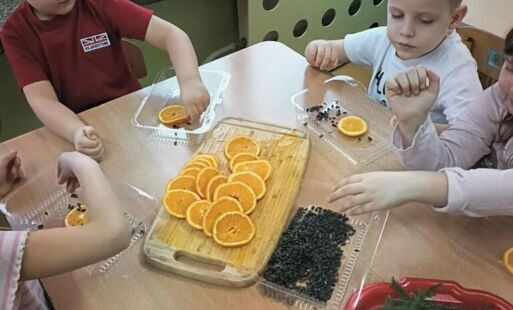 Zdjęcie do Zimowe witraże w oddziale IV Promyki
