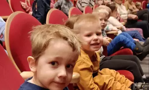 Zdjęcie do Oddział III Motyle na wycieczce do Teatru Dramatycznego im. Jerzego Szaniawskiego w Płocku